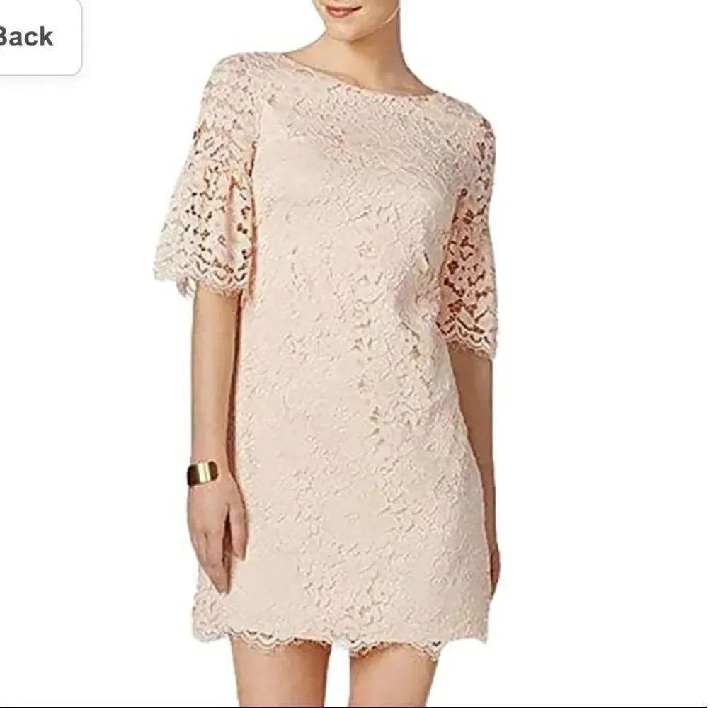 NWT Vince Camuto Peach Lace Bell Sleeve Sheath Dress